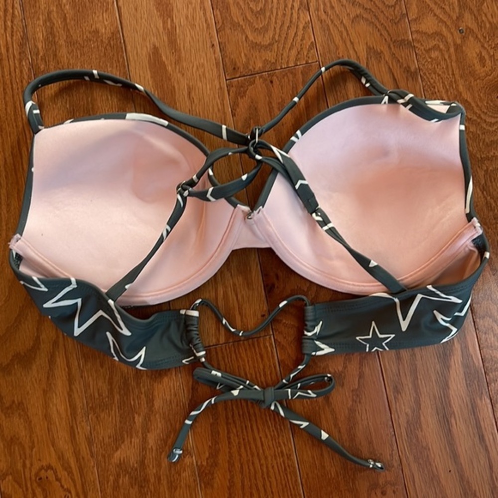 Mae Bikini Large‎ - Picture 6 of 13